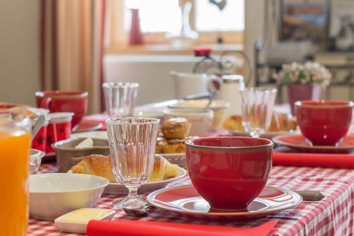Logis De L'Orme Bed and Breakfast La Rochepot Buitenkant foto